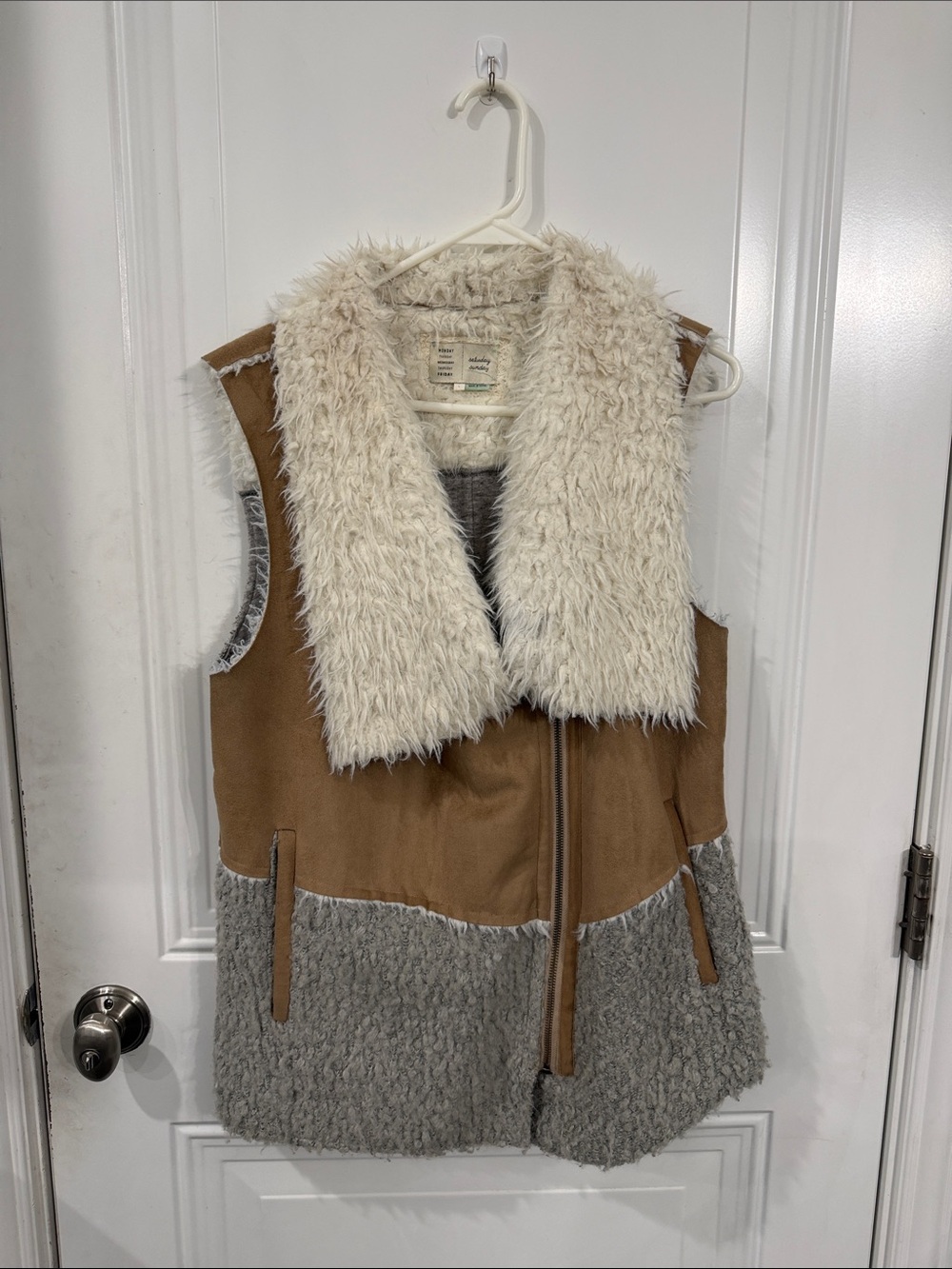 Saturday Sunday Faux Shearling Trim Suede-Look Vest - Camel & Cream